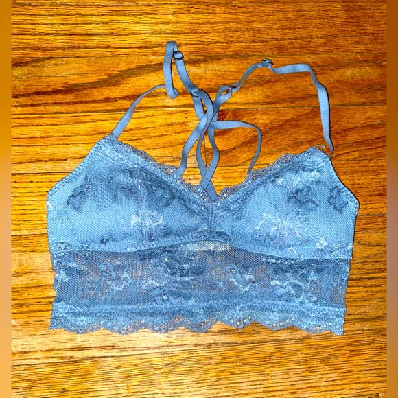 Abercrombie & Fitch Other - Abercrombie & Fitch Lace Lightly Padded Bra size XS!